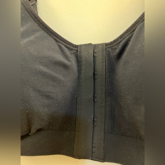 Knix Ultra Soft Front Closure Recovery Bra W2. - Picture 8 of 16